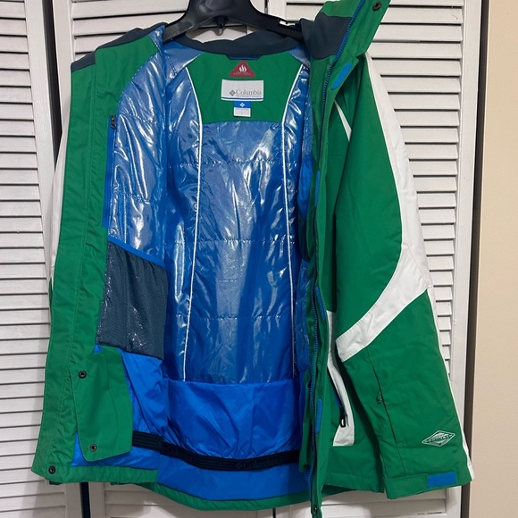 Columbia Omni tech Jacket - Picture 3 of 3